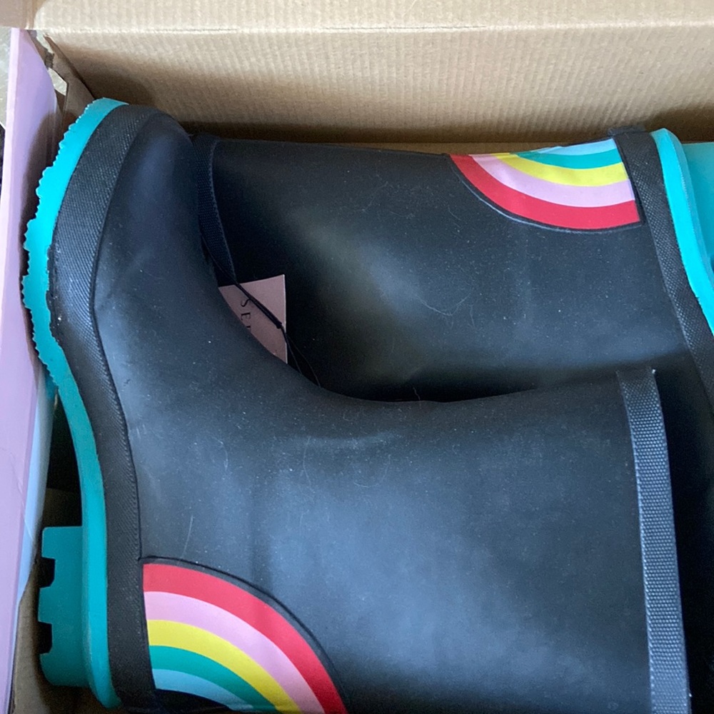 Serra ladies rainbow rain boots
